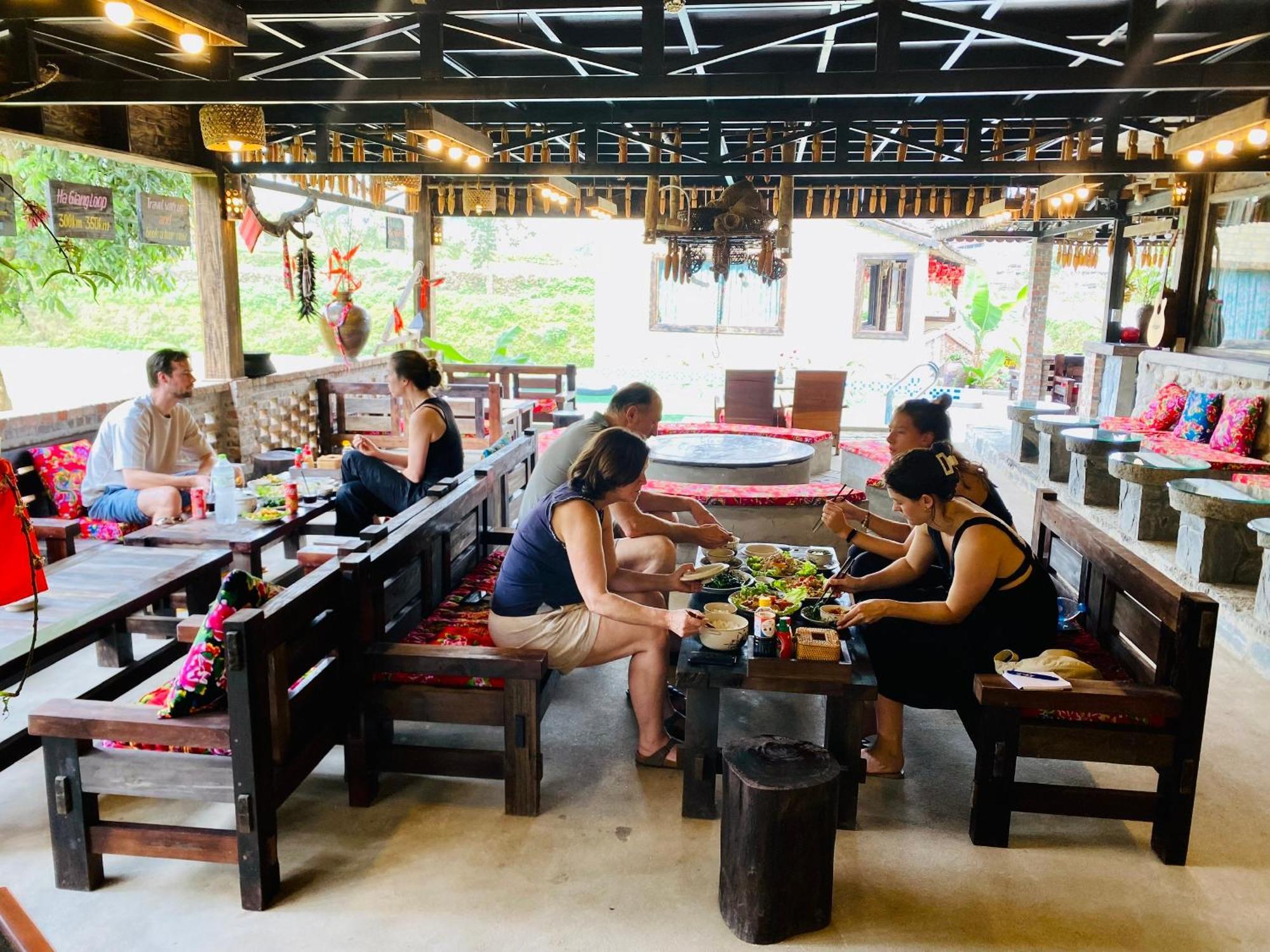 Ban Bang Ecolodge Tours & Motorbike Rental Ha Giang Esterno foto