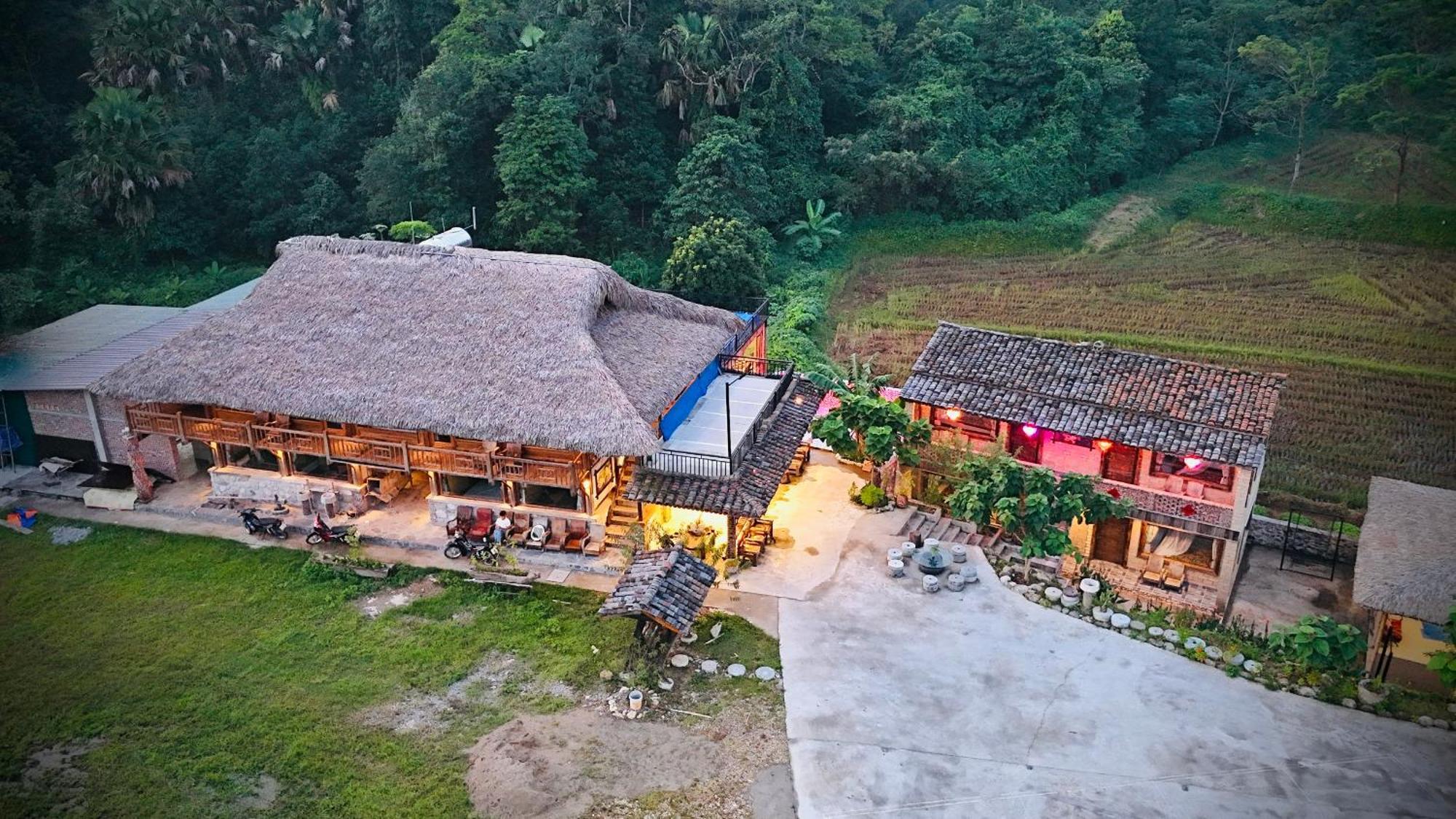 Ban Bang Ecolodge Tours & Motorbike Rental Ha Giang Esterno foto