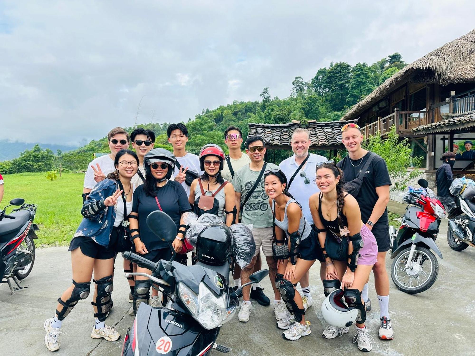 Ban Bang Ecolodge Tours & Motorbike Rental Ha Giang Esterno foto